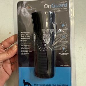 Good Life OnGuard 3 in 1 Ultrasonic Dog Training Device used once.